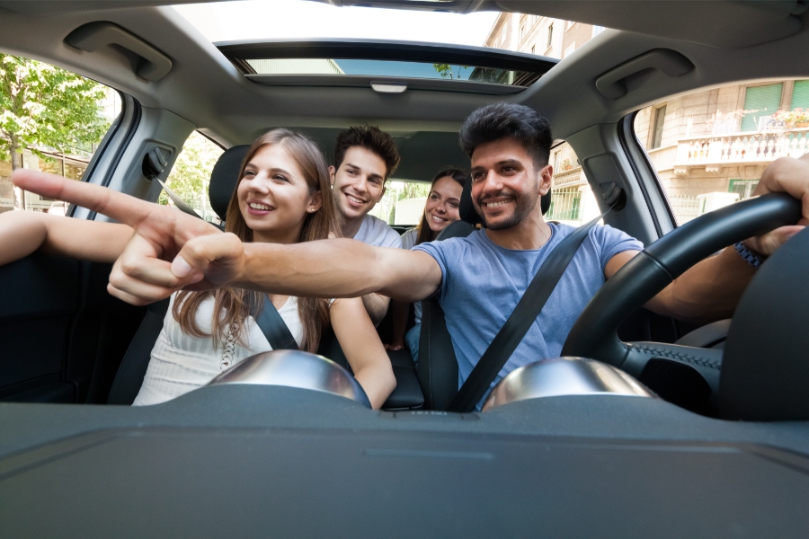 Best Car Rental Options for Group Travel in Zanzibar